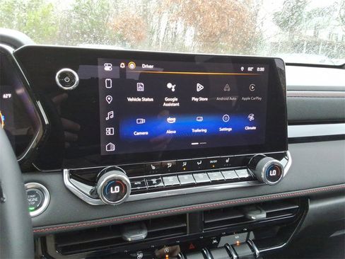 Certified 2024 Chevrolet Colorado Z71 w/ Z71 Convenience Package 2 image 30