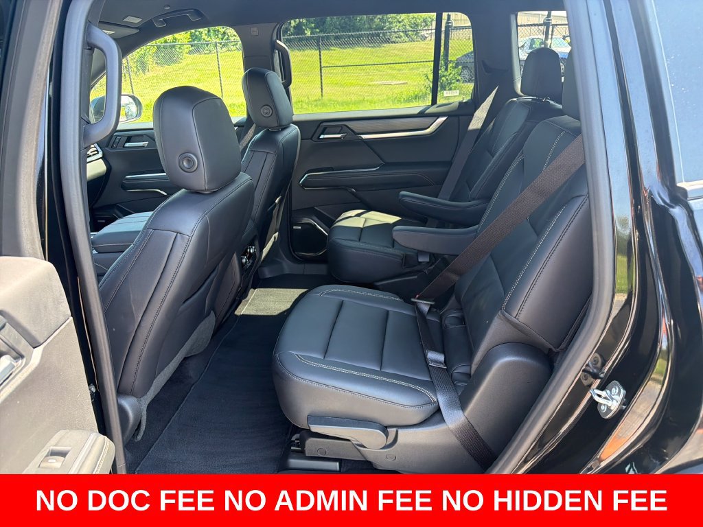 Used 2026 GMC Acadia Elevation w/ Elevation Premium Package FWD image 24