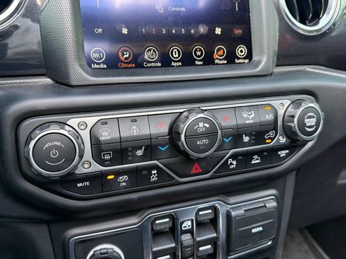 Used 2023 Jeep Wrangler Rubicon 392 w/ Trailer Tow Package image 19