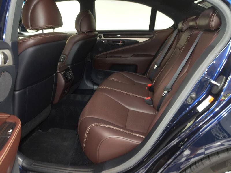Used 2017 Lexus LS 460 RWD image 27