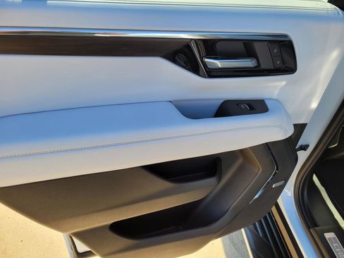 New 2026 Chevrolet Tahoe Premier w/ Sun And Tow Package image 10