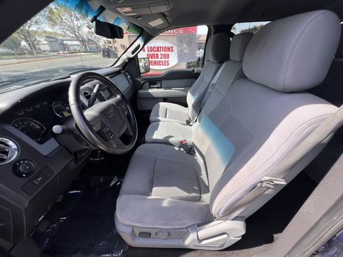 Used 2014 Ford F150 XLT w/ XLT Chrome Package image 16