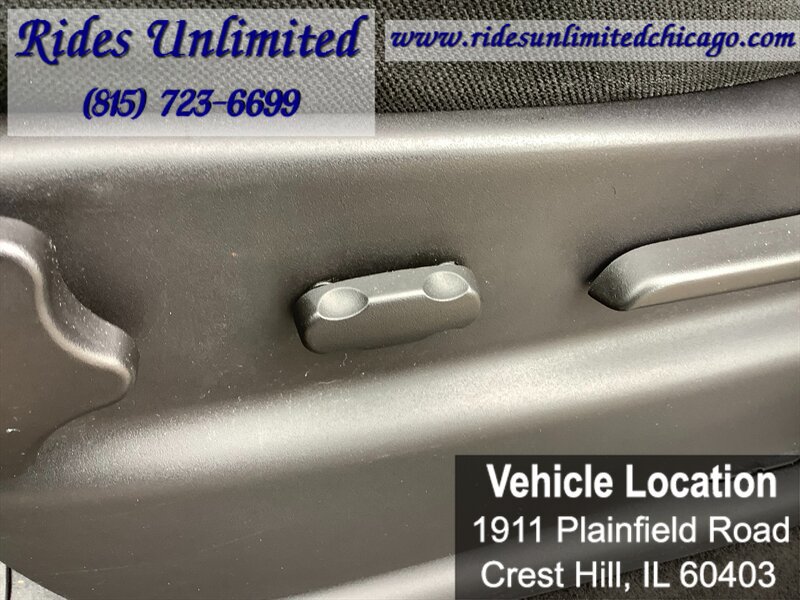 Used 2013 Chevrolet Avalanche LS RWD image 14