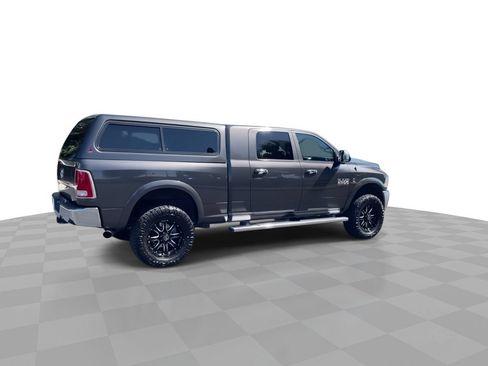 Used 2018 RAM 2500 Laramie w/ Cold Weather Group AWD/4WD image 8