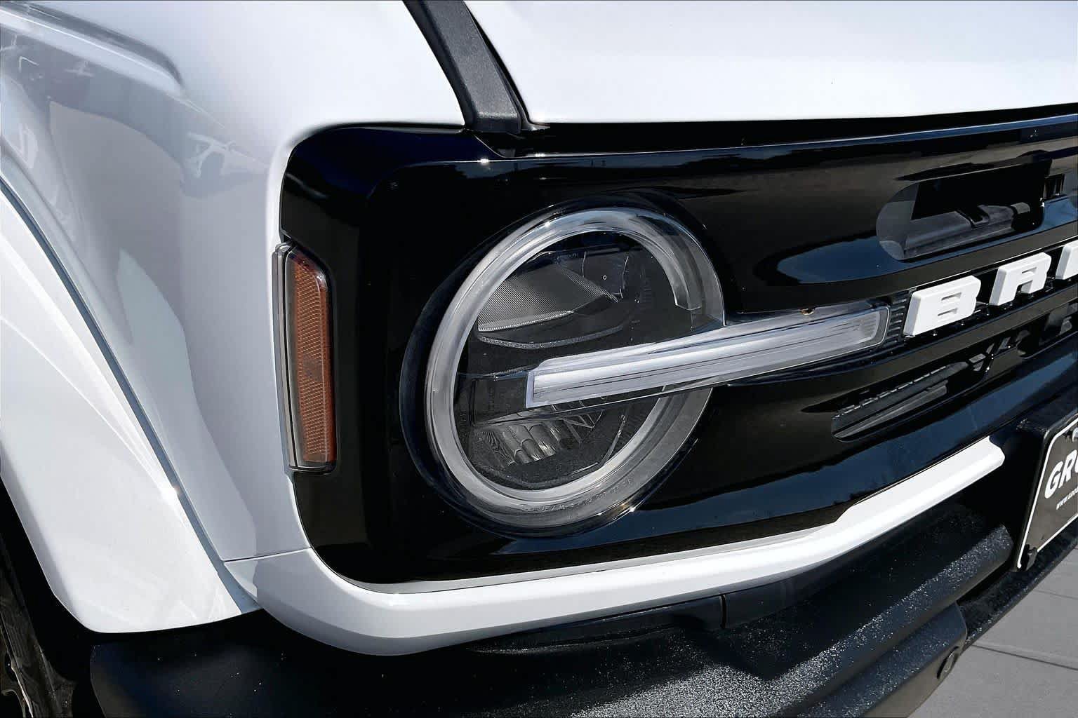 Used 2025 Ford Bronco Outer Banks AWD/4WD image 25