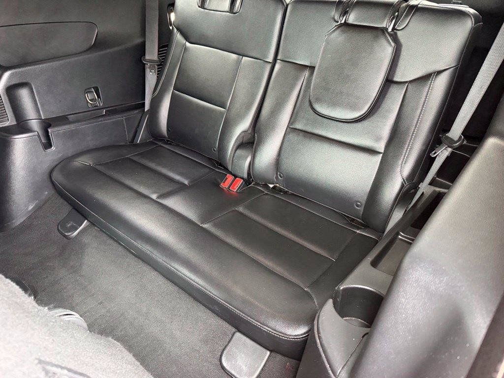 Used 2020 Ford Explorer ST w/ ST High-Performance Pack AWD/4WD image 12