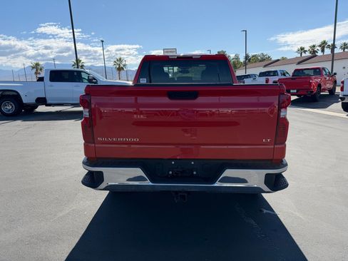 Used 2023 Chevrolet Silverado 1500 LT AWD/4WD image 4