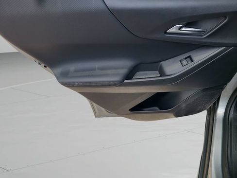 New 2027 Chevrolet Equinox LT FWD image 16