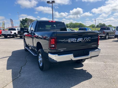 Certified 2026 RAM 2500 Big Horn AWD/4WD image 7