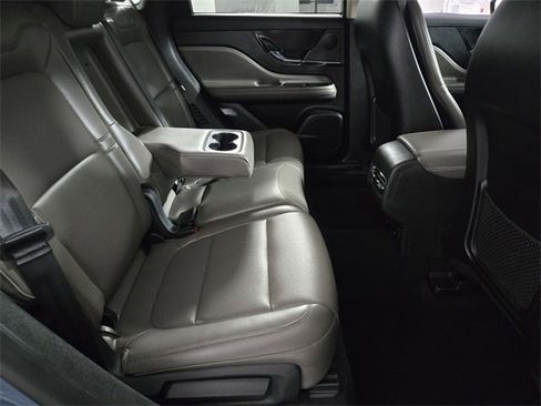 New 2026 Lincoln Corsair Premiere image 19