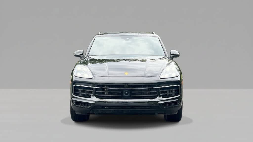 Used 2023 Porsche Cayenne S AWD/4WD image 3