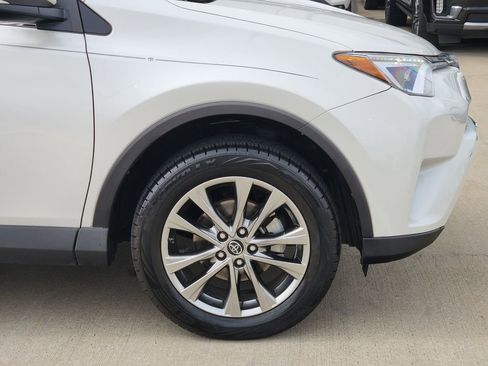 Used 2017 Toyota RAV4 Limited FWD image 8