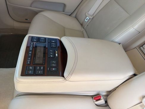 Used 2014 Lexus LS 460 w/ Ultra Luxury Package RWD image 14