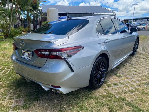 Used 2021 Toyota Camry XSE FWD image 25