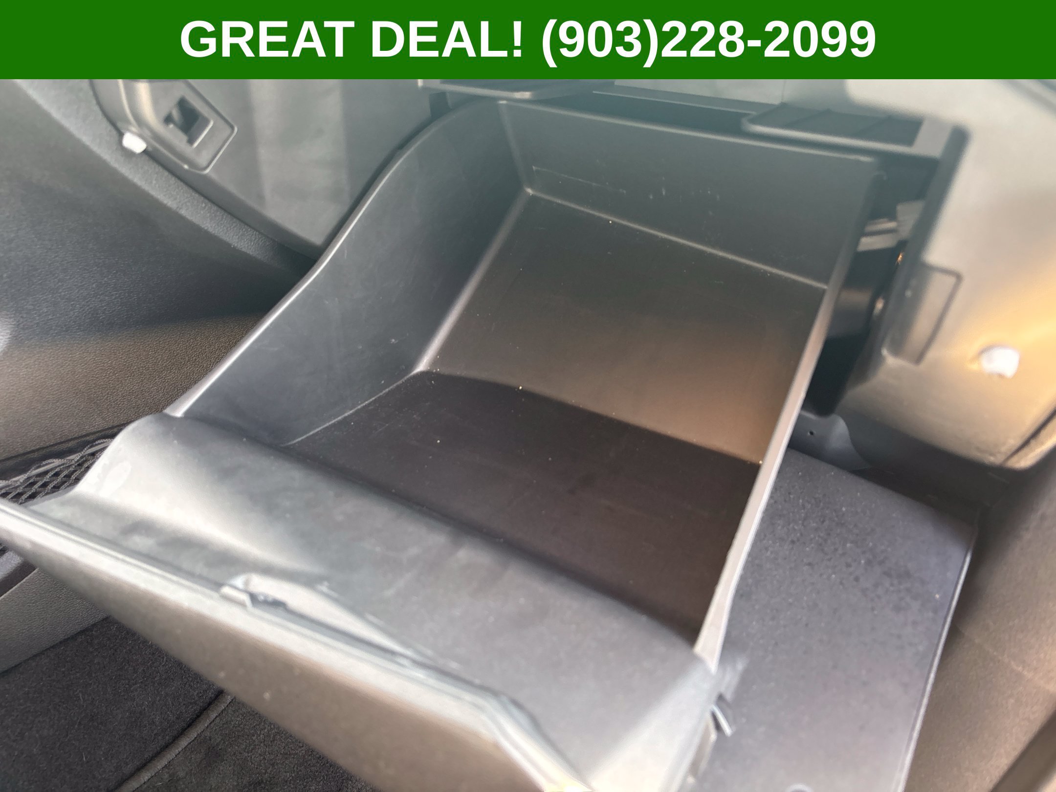 Used 2018 Ford Escape SE FWD image 47