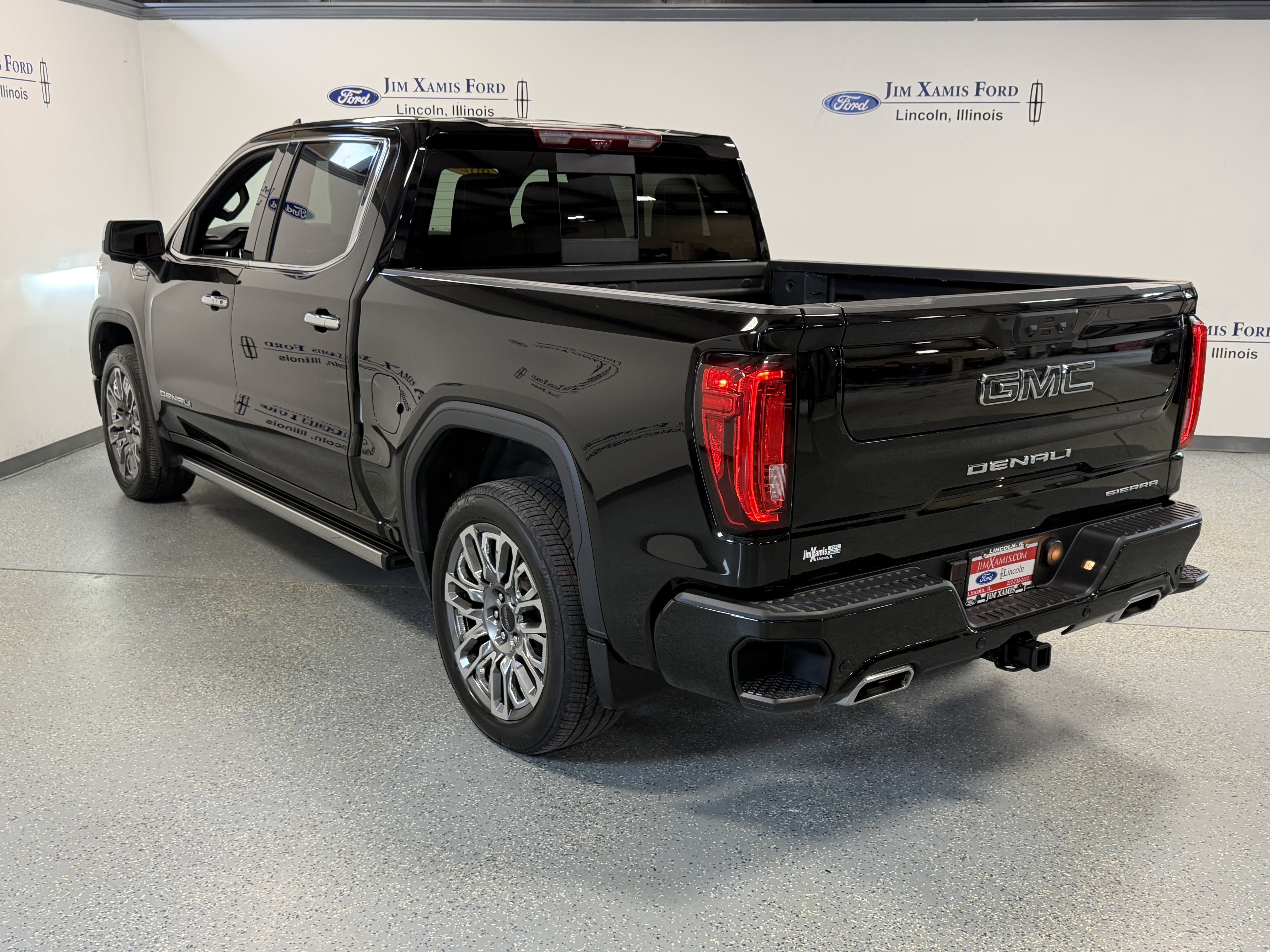Used 2026 GMC Sierra 1500 Denali Ultimate AWD/4WD image 32