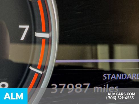 Used 2025 Nissan Rogue SV image 24