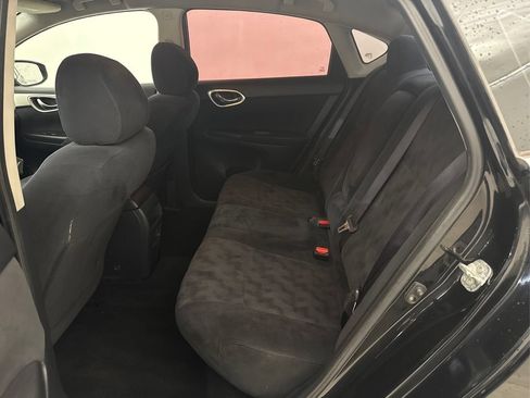 Used 2013 Nissan Sentra SV FWD image 18