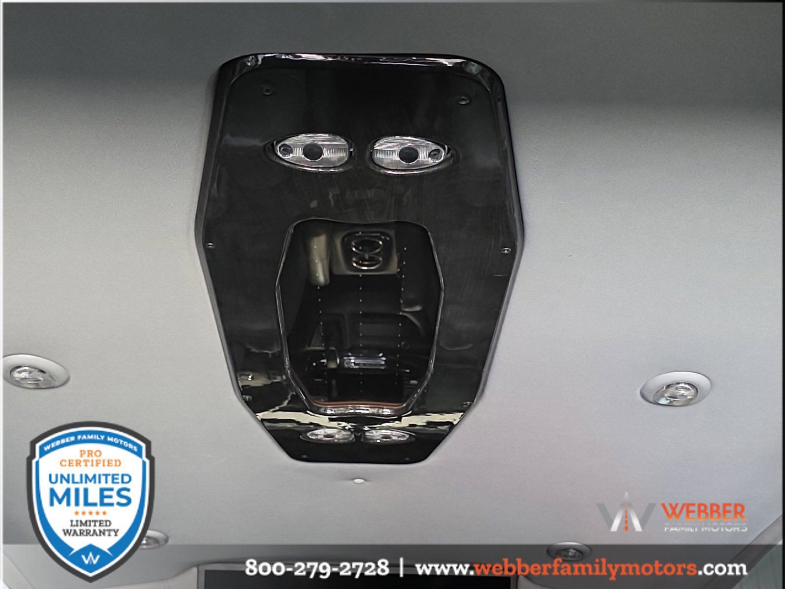 Used 2022 Ford Transit 150 Low Roof AWD image 13