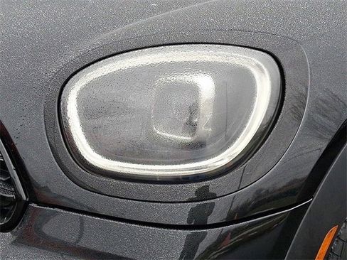 Certified 2023 MINI Cooper Countryman S w/ Signature Upholstery Package image 9