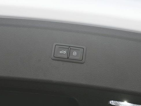 Used 2024 Audi Q5 2.0T Premium Plus image 31