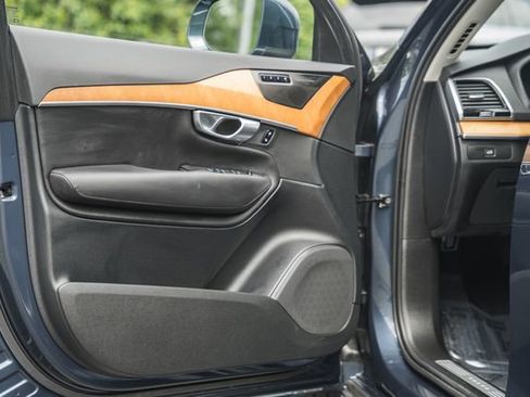 Used 2023 Volvo XC90 B6 Plus w/ Protection Package AWD/4WD image 37