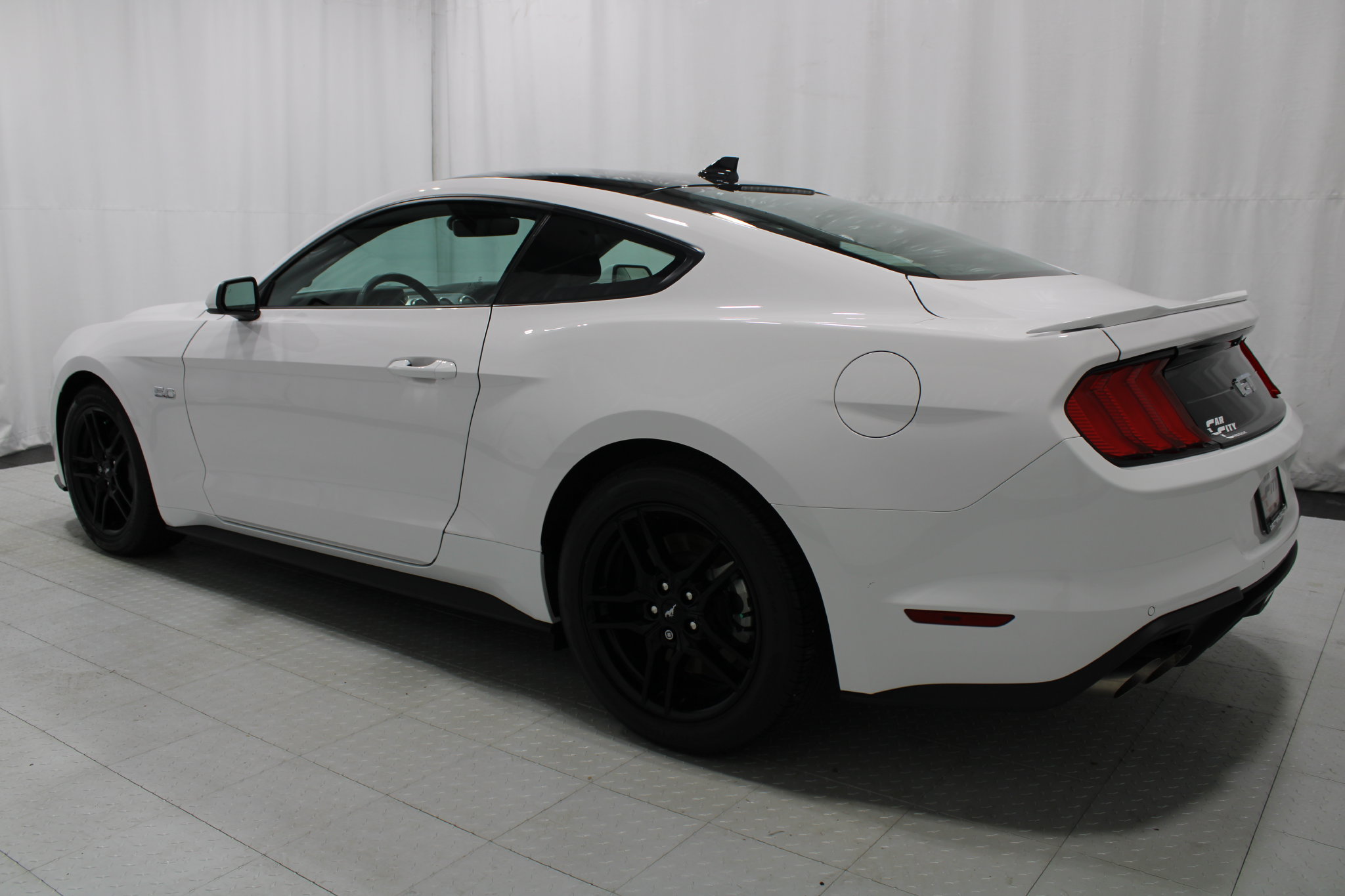 Used 2021 Ford Mustang GT RWD image 8