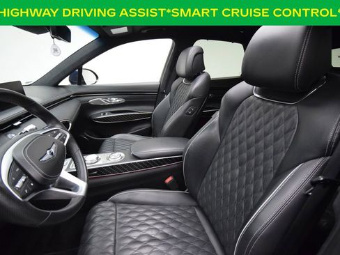 Used 2023 Genesis GV70 3.5T Sport w/ Sport Prestige Package AWD/4WD image 20