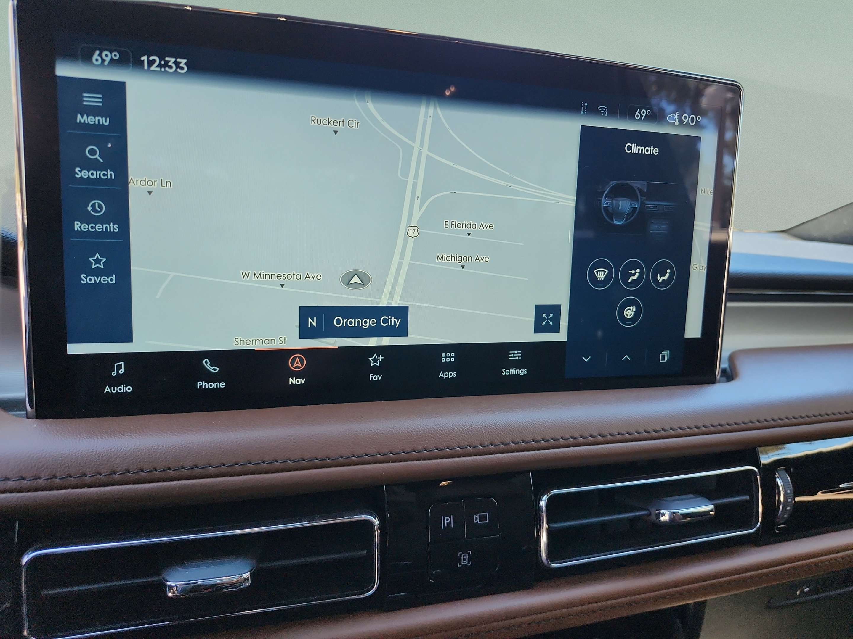 Used 2022 Lincoln Nautilus Reserve w/ Luxury Package FWD image 26