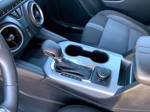 Used 2023 Chevrolet Blazer LT w/ Convenience Package image 16