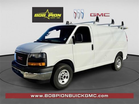New 2025 GMC Savana 2500 w/ Chrome Appearance Package image 1