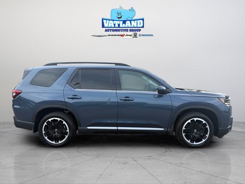 New 2026 Honda Pilot Touring image 6
