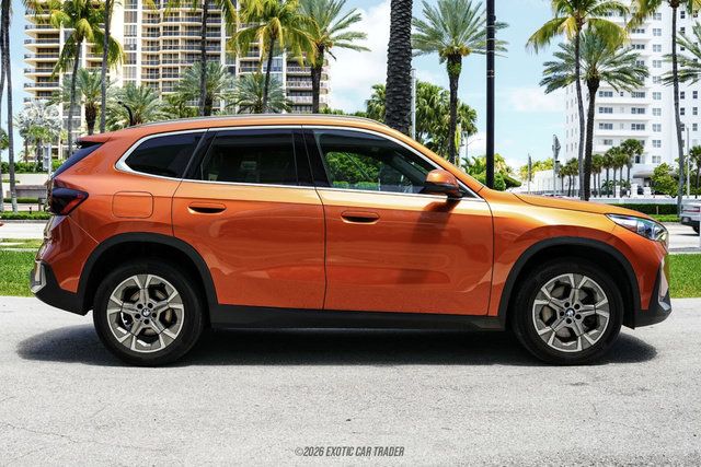 Used 2023 BMW X1 xDrive28i AWD/4WD image 9