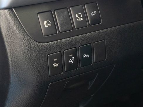 Used 2018 Toyota Highlander Limited Platinum AWD/4WD image 22
