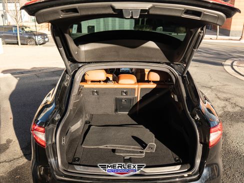 Used 2019 Maserati Levante S GranLusso image 53