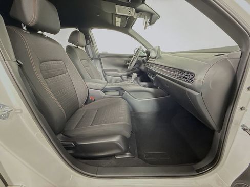 Certified 2024 Honda HR-V Sport image 25