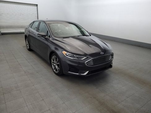 Used 2019 Ford Fusion SEL FWD image 13