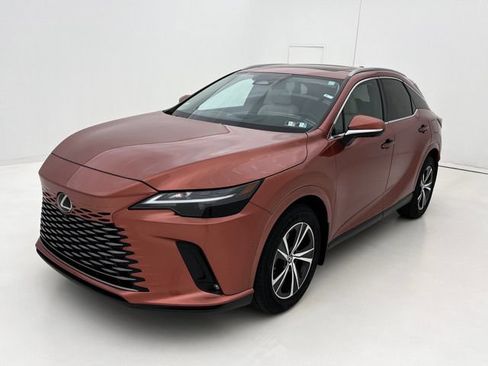 Used 2023 Lexus RX 350 Premium Plus w/ Accessory Package AWD/4WD image 4