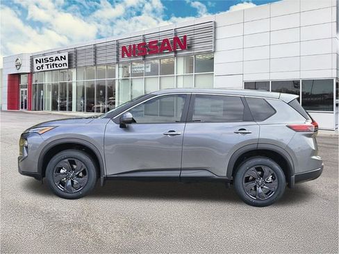 New 2026 Nissan Rogue SV image 7