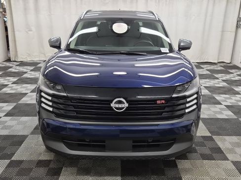 Certified 2025 Nissan Kicks SR image 2