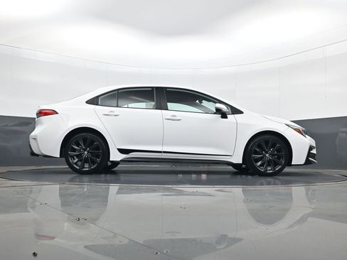 Used 2023 Toyota Corolla SE image 24
