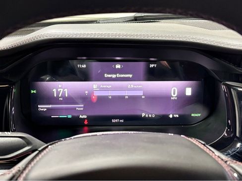 Used 2025 Jeep Wagoneer S Launch Edition image 9