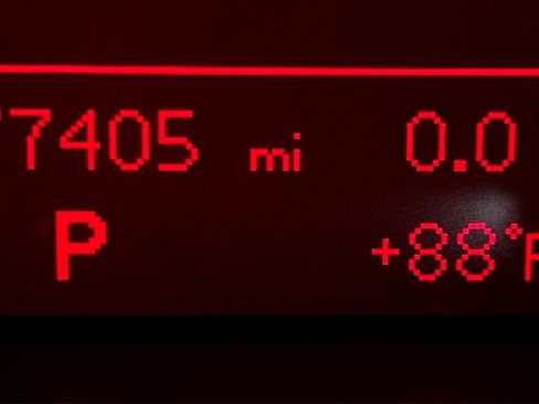 Used 2011 Audi A5 2.0T Premium image 12