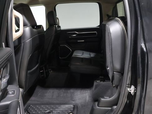 Used 2019 RAM 1500 Laramie image 19
