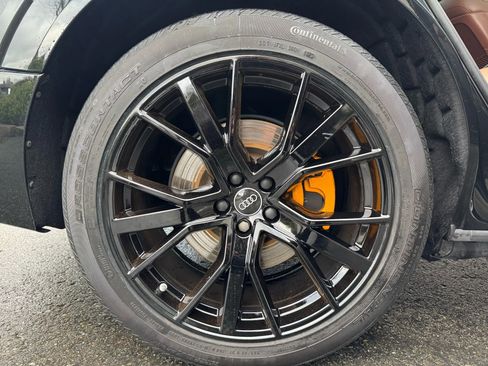 Used 2022 Audi e-tron Chronos w/ Chronos Package image 20