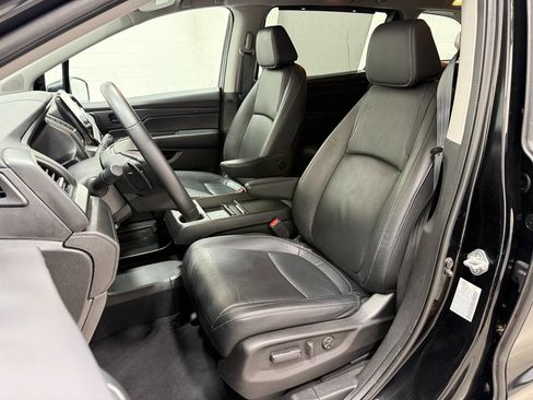 Used 2023 Honda Odyssey EX-L image 10