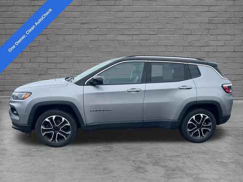 Used 2022 Jeep Compass Limited AWD/4WD image 2