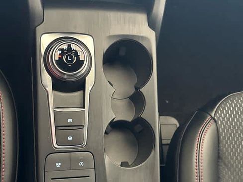 New 2025 Ford Escape ST-Line w/ Cold Weather Package image 34