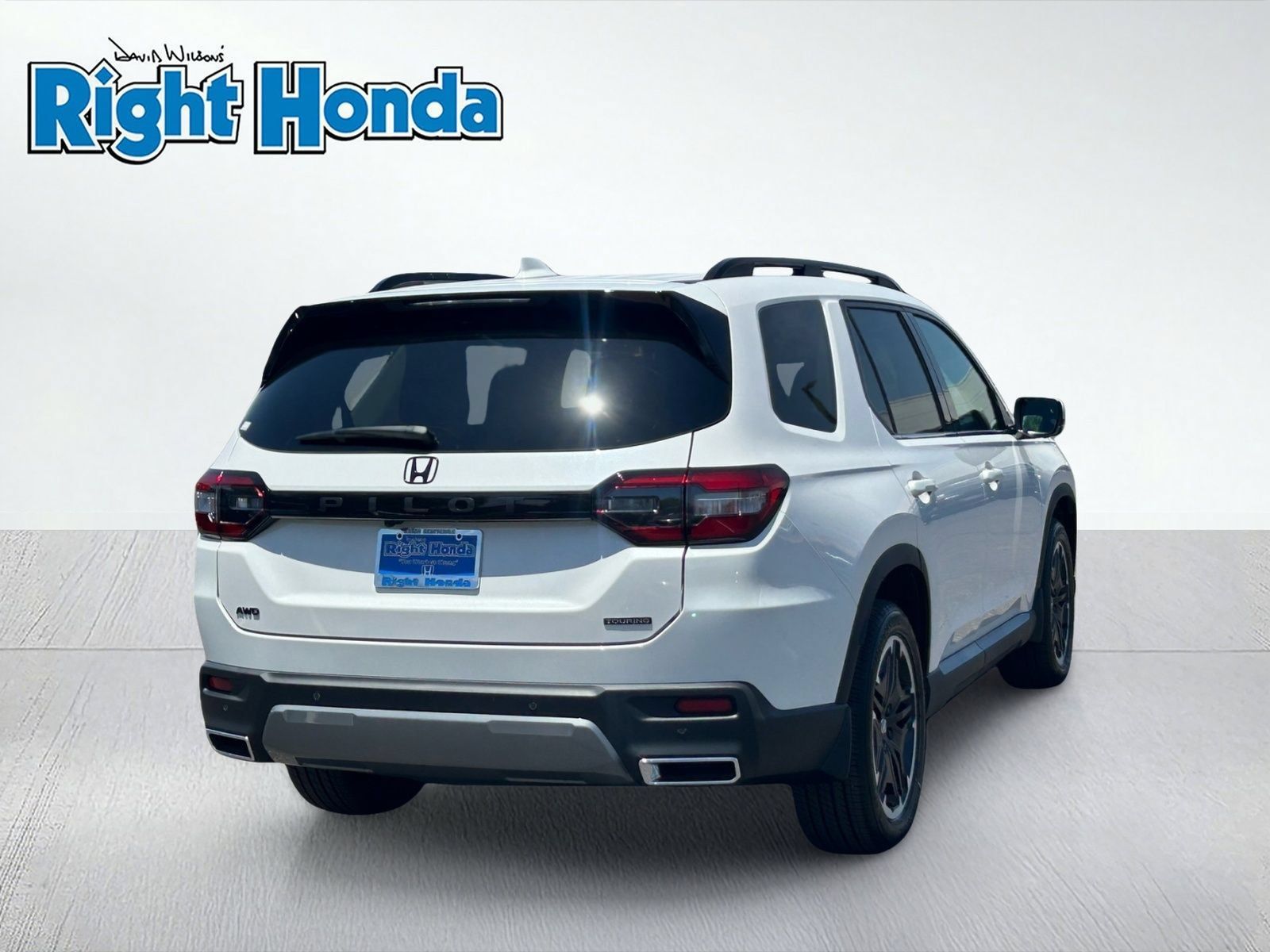 New 2026 Honda Pilot Touring image 5