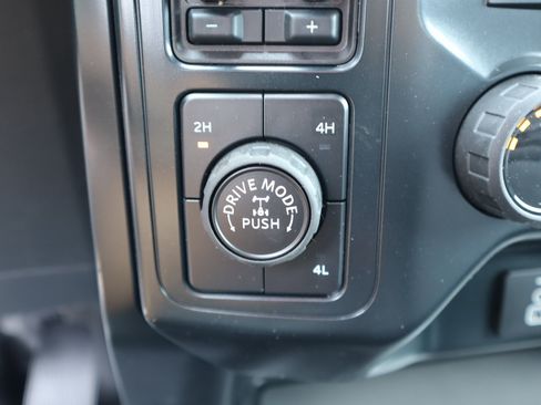 New 2025 Ford F150 XL w/ Equipment Group 103A High image 8